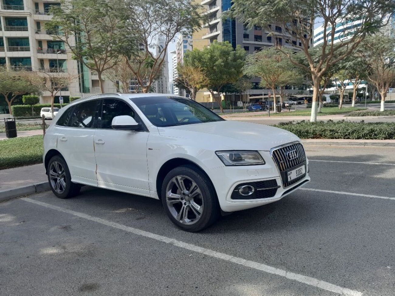 Audi Q5 TFSI quattro S-Line 2.0L