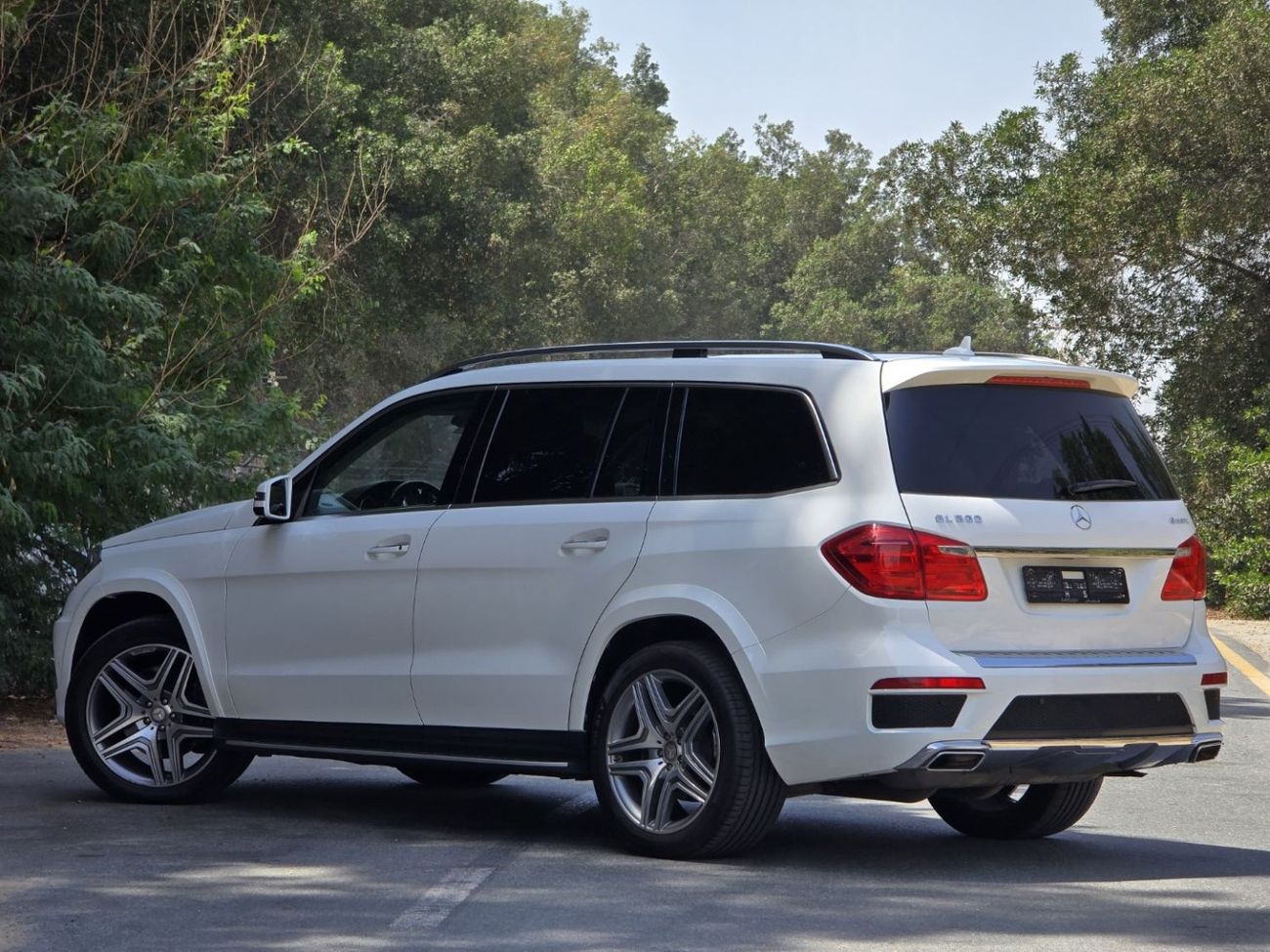 Mercedes-Benz GL 500 Std 4.7L MERCEDES GL-500 2014 GCC // FULL OPITION // ACCIDENT FREE // PERFECT CONDITION