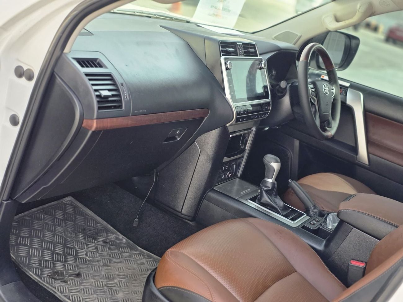 Toyota Prado TXL 2.8L 1GD-FTV Diesel Engine 360° Camera Australian specs 4WD Automatic Gear 7 Seats 5 Doors