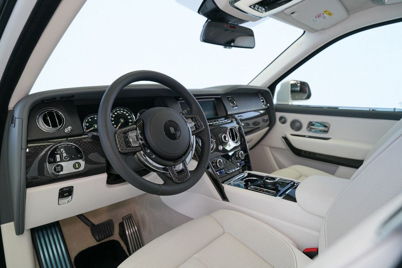 Rolls Royce Cullinan BLACK BADGE