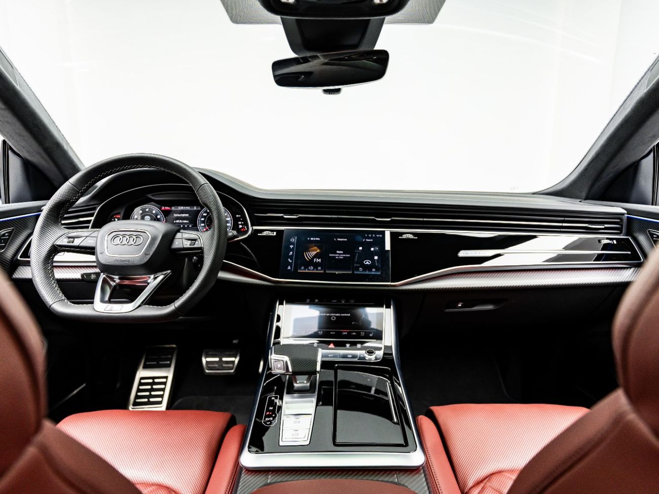 Audi SQ8 4.0 TFSI quattro (507 HP) 2024 Audi SQ8, 2029 Audi Warranty + Audi Service Contract, Low KMs, GCC