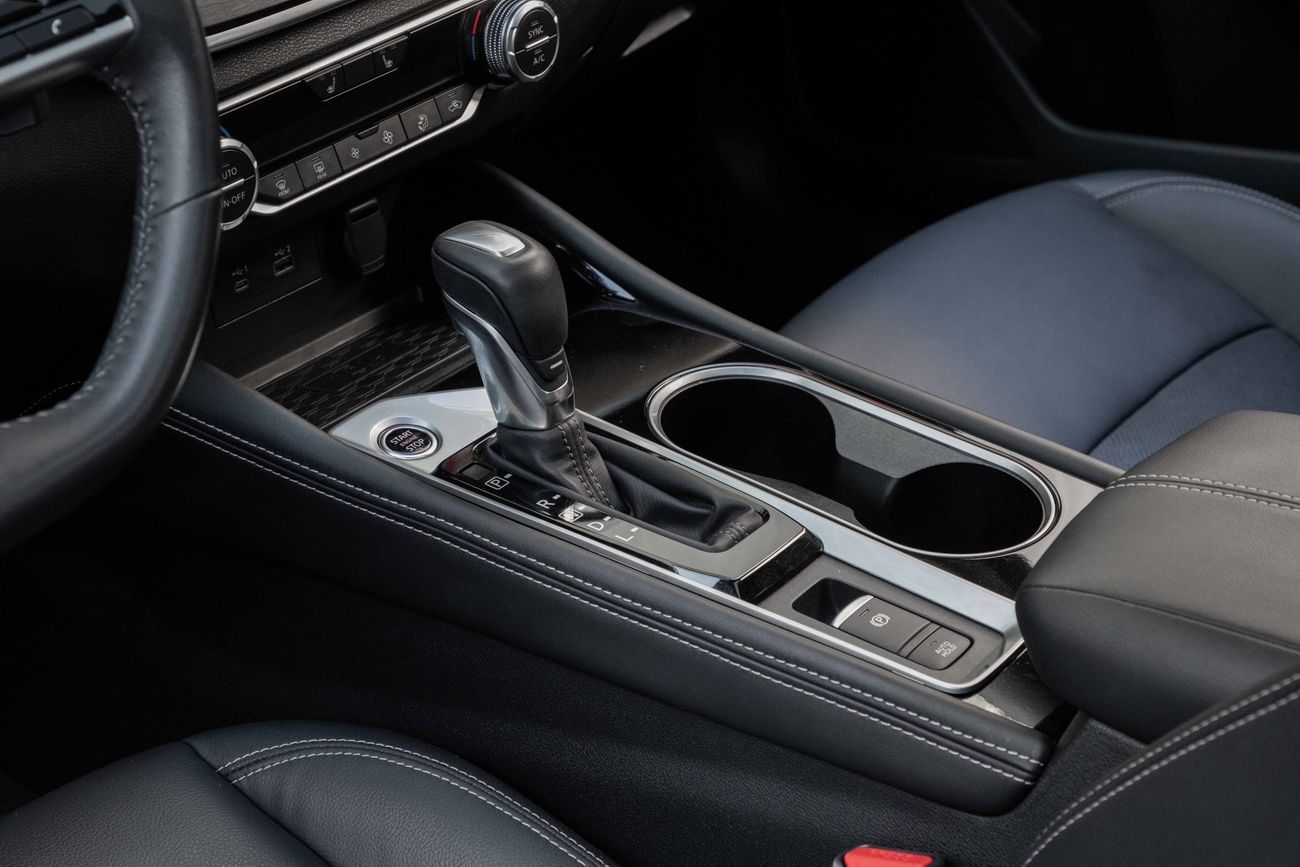 نيسان ألتيما Altima SL VC-Turbo | 2,155 P.M | 0% Downpayment | Agency Warranty!