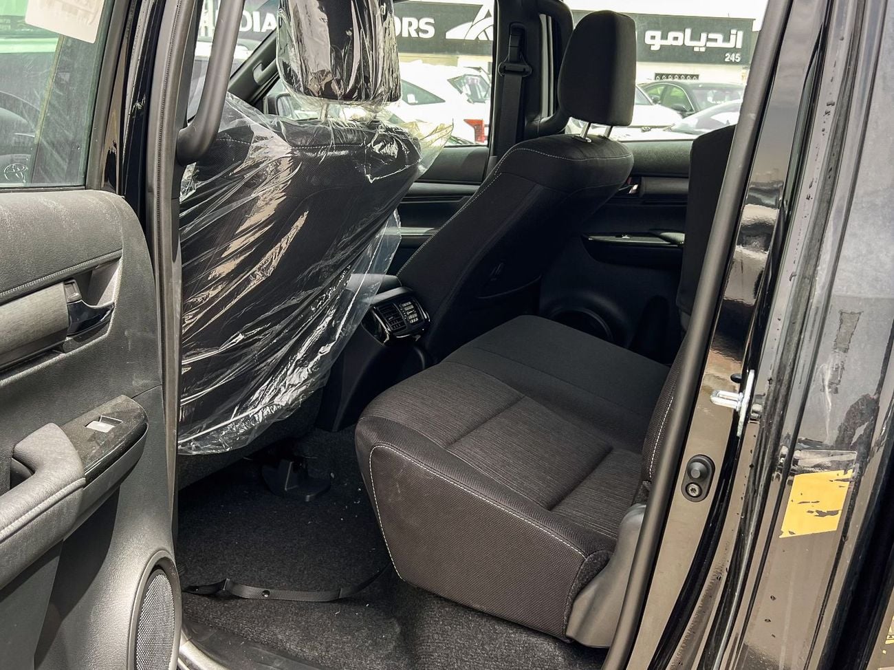 Toyota Hilux EXPORT ONLY - HILUX ADVENTURE 4.0L (WITH AIR COMPRESSOR)