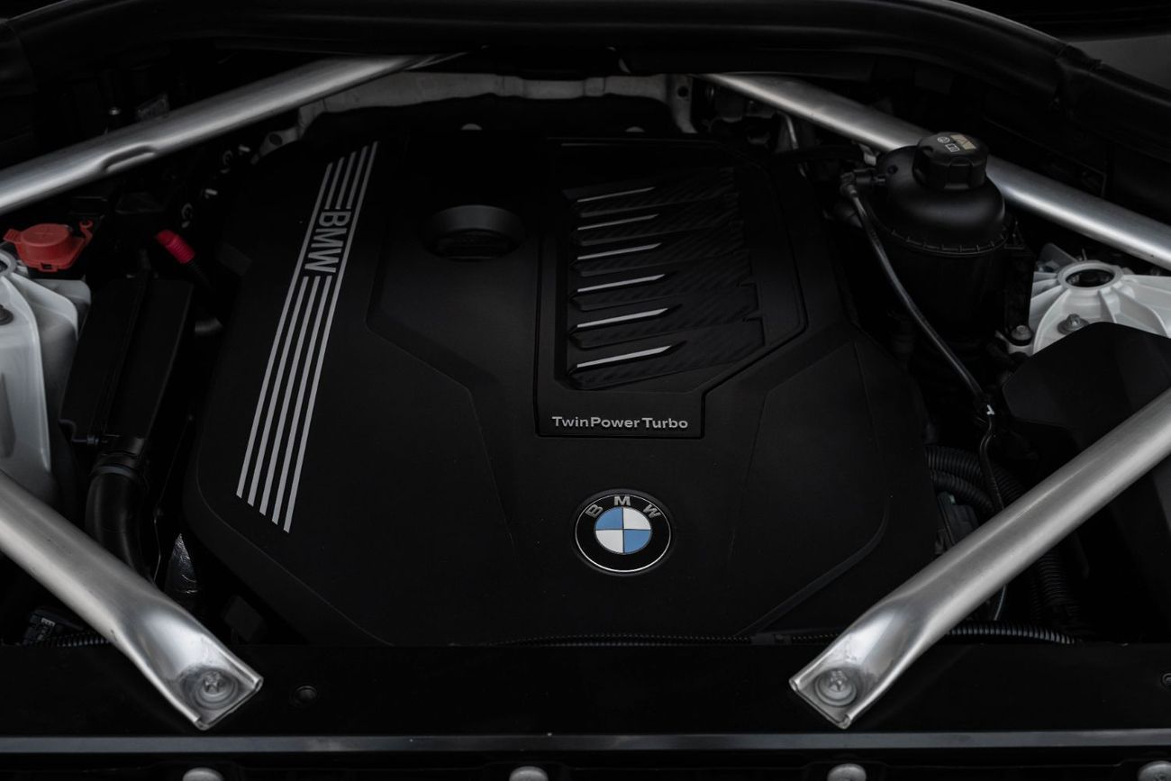 BMW X5 xDrive40i M Sport | 3,623 P.M | 0% Downpayment | Full BMW Service History!