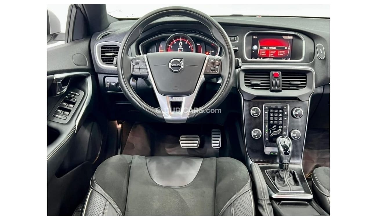 Volvo V40 R Design R Design R Design 2019 Volvo V 40 R-Design, Full Service History-Warranty-GCC.