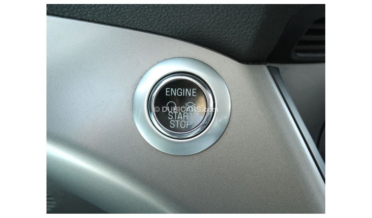 Ford Escape SE ACCIDENTS FREE - GCC- CAR IS IN PERFECT CONDITION INSIDE  AND OUTSIDE