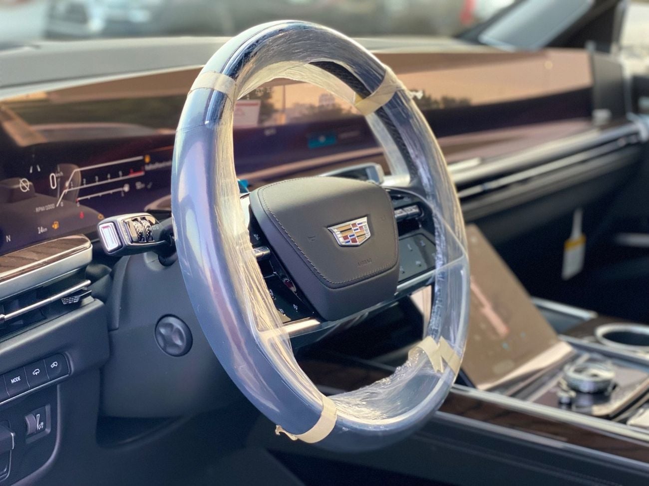 كاديلاك إسكالاد Sport Platinum Long Brand New
