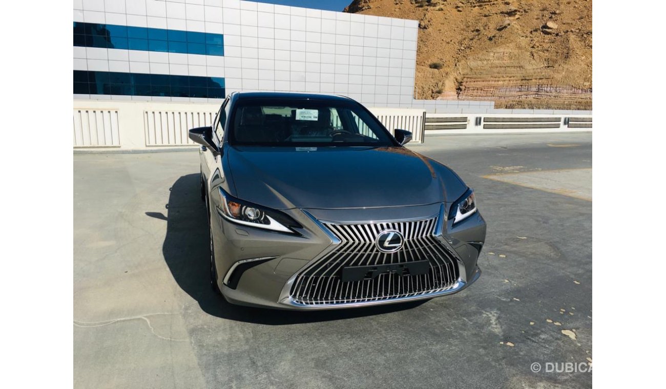 Lexus ES350 Model 2021 Panorama / BlindSpot ( Warranty 4 Years / 100,000 K.M ) HOME DELIVER