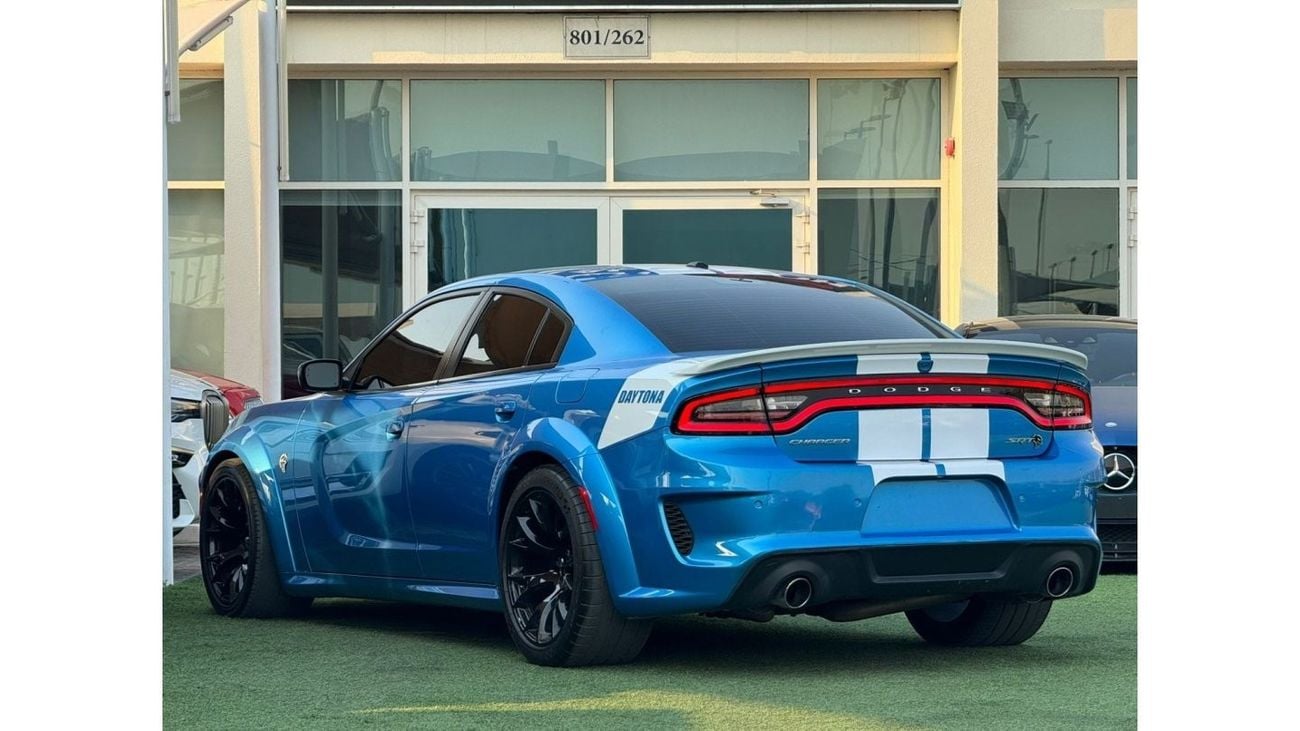 دودج تشارجر دودج تشارجر دايتونا SRT هيلكات خليجي صبغ وكاله فل ابشن بحاله ممتازه