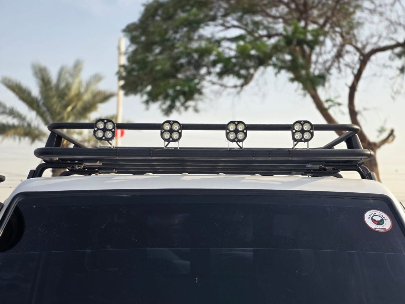 تويوتا لاند كروزر بيك آب -