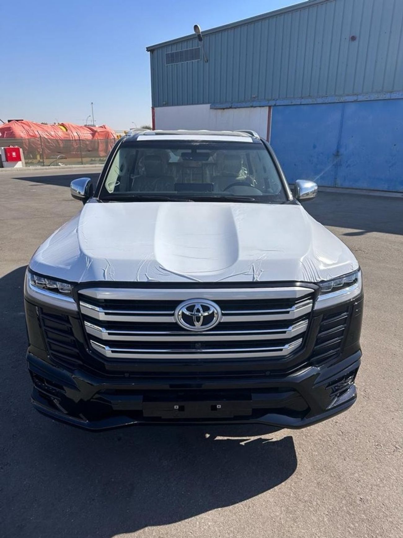 تويوتا لاند كروزر VXR 4.0L