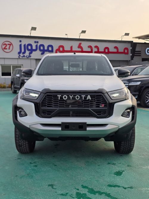 تويوتا هيلوكس GR Sport 4.0L