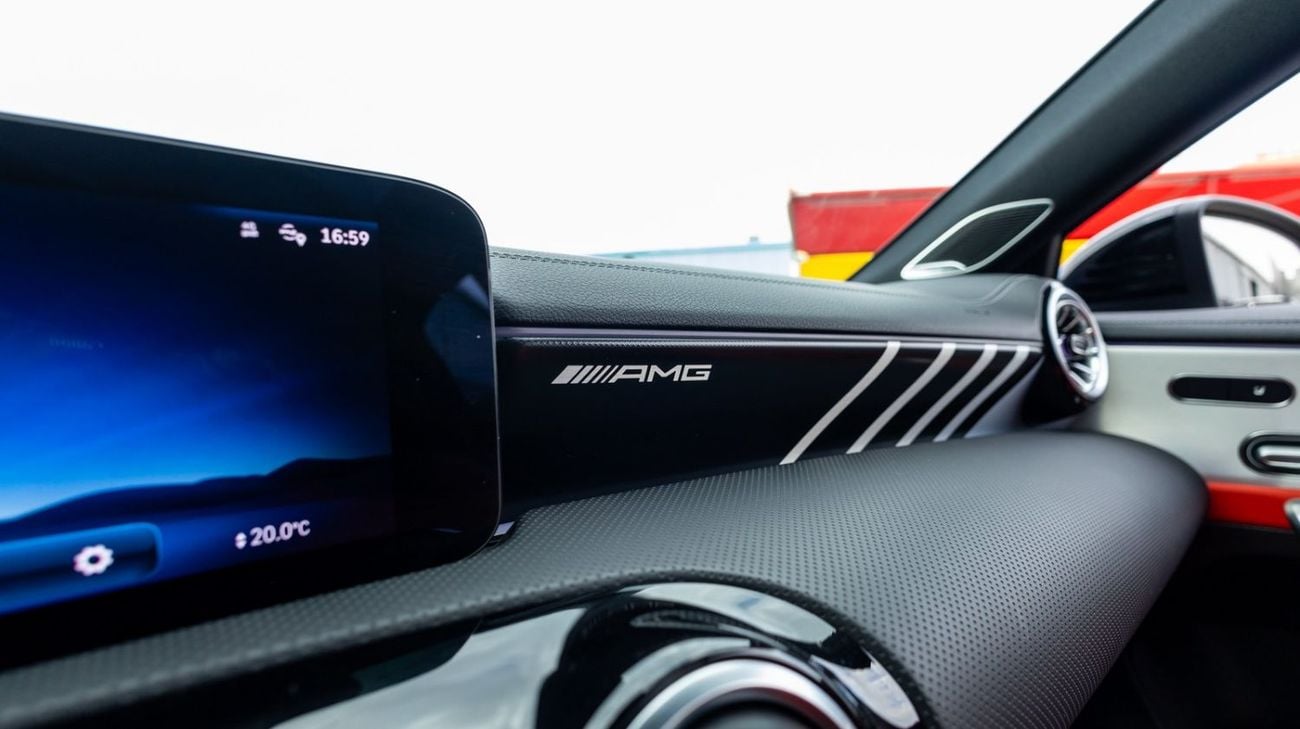 Mercedes Benz A35 AMG 4MATIC 2024 Mercedes-Benz A-Class 35 AMG GCC | Agency Warranty