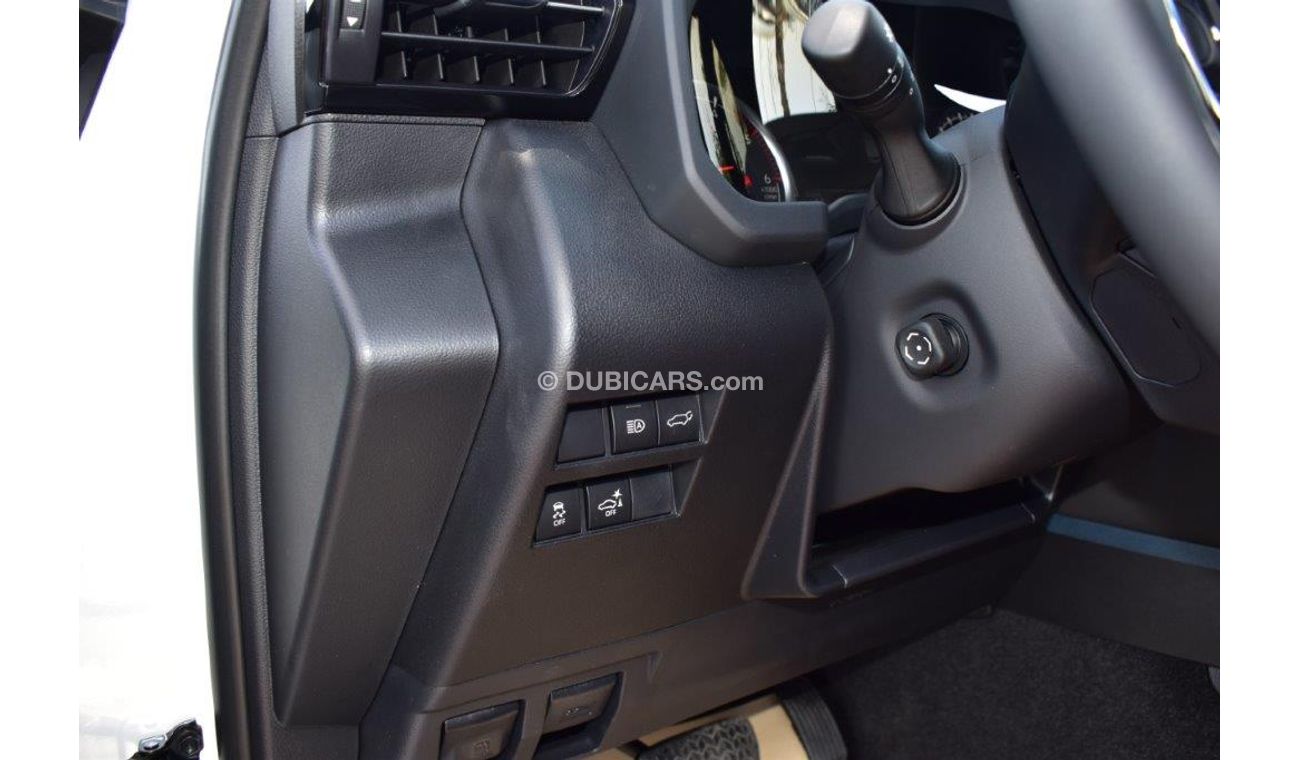 Toyota Land Cruiser 300 VXR+ V6 3.3L Diesel Twin Turbo AT