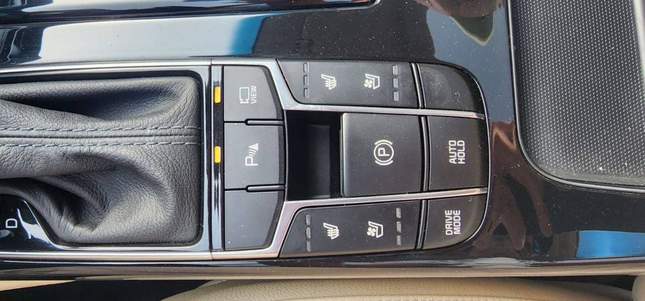 Kia Cadenza 2020 kia Cadenza (3.3L GDI full options)