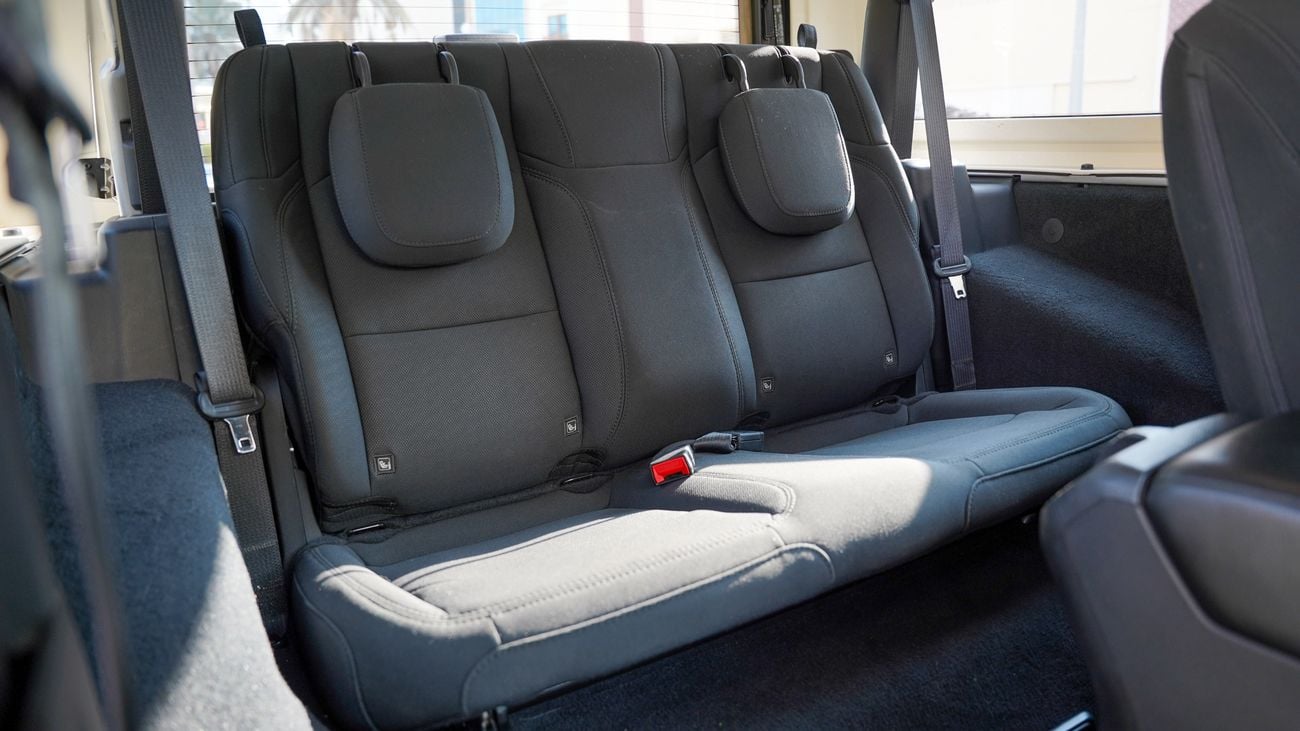 Jeep Wrangler Sahara 3.6L A/T (4 Seater)