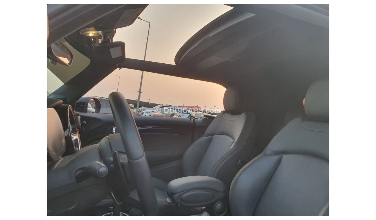 Mini Cooper S Cabrio Convertible, Full options