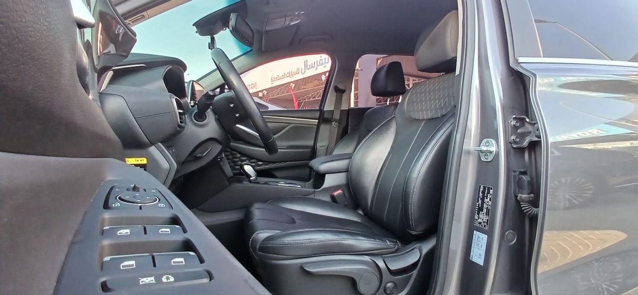 Hyundai Santa Fe hyundai santafe 2020 korea specs