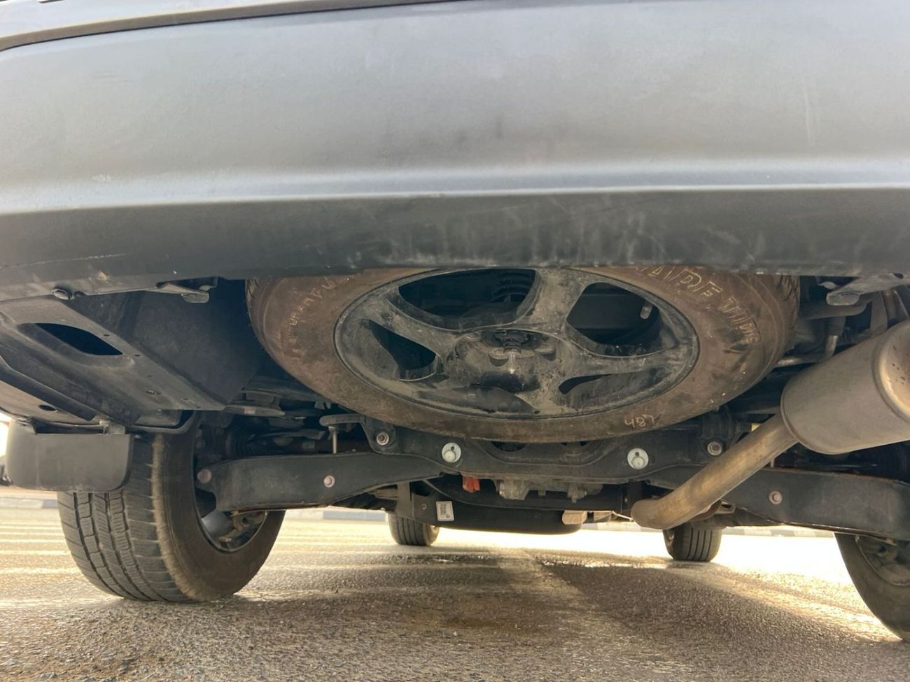 Toyota Highlander 2023 TOYOTA HIGHLANDER HYBRID XLE,  2.5l v4 GASOLINE , SUNROOF LEATHER ELECTRIC SEATS, TRUCK AUTO, 4