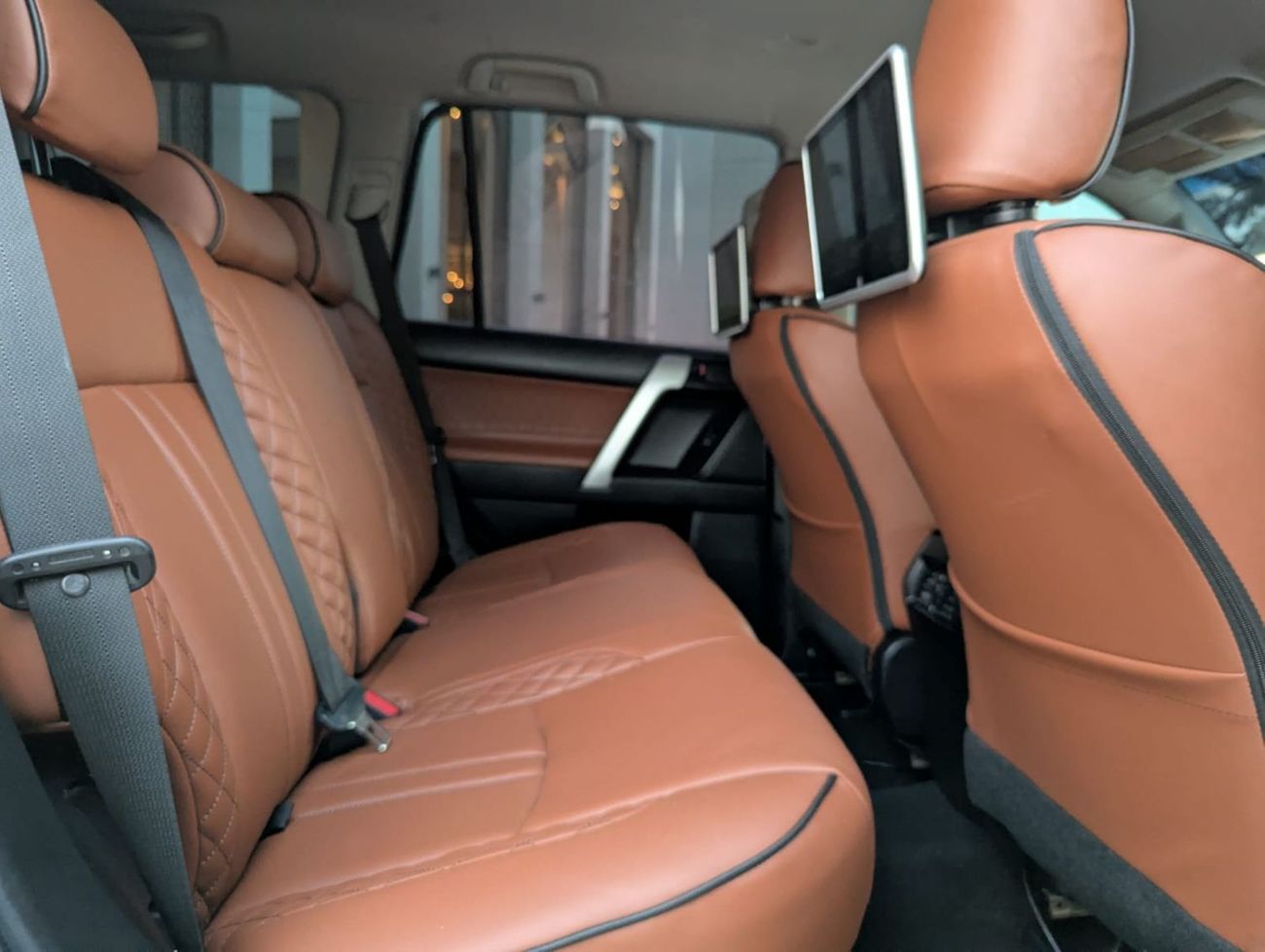 تويوتا برادو Toyota Prado 2018 diesel white LHD 7 seats automatic gear