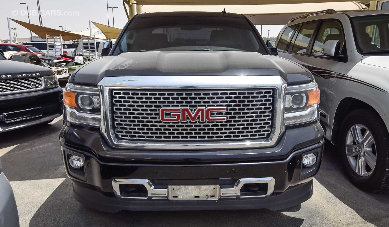 GMC Sierra DENALI - Warranty - No accident - Finance available