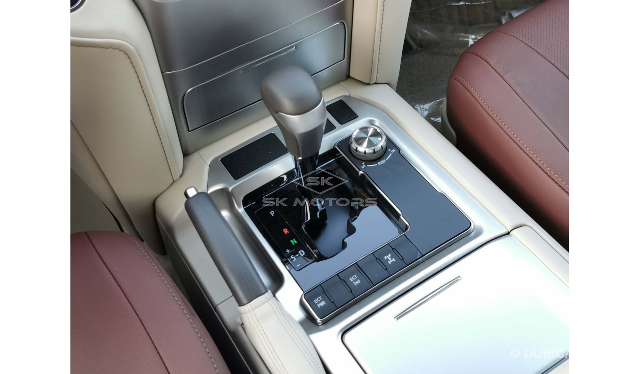 تويوتا لاند كروزر 4.5L Diesel, 20" Alloy Rims, Tesla DVD 16", Parking Sensors, Sunroof, Leather Seats (CODE # VX04)
