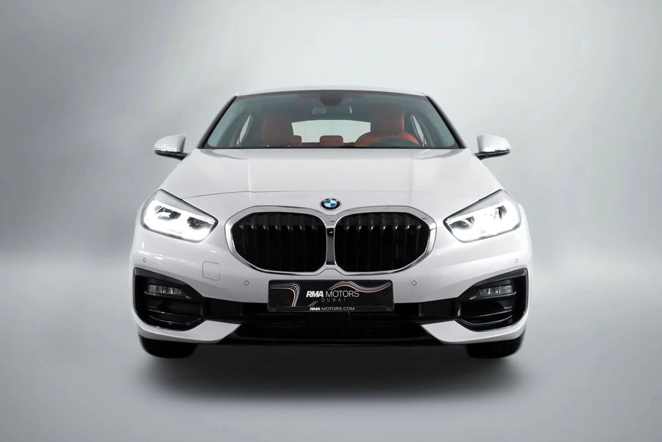 BMW 120i Exclusive 2.0L Sport Line