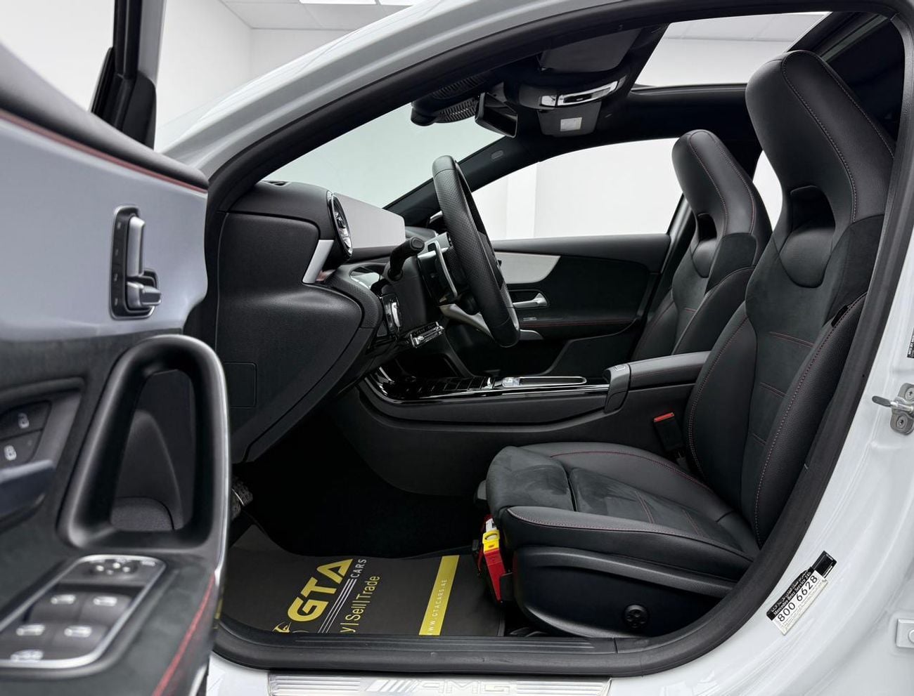 Mercedes-Benz A 35 AMG 2024 Mercedes Benz A35 AMG, 2029 Mercedes Warranty + Service Pack, Very Low Km, GCC