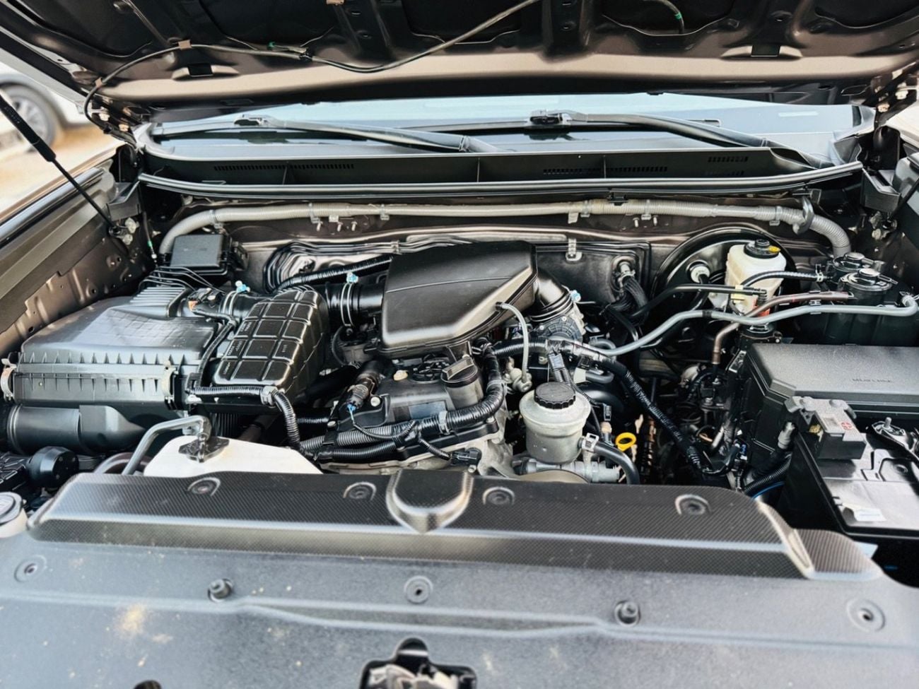 تويوتا برادو Toyota prado 2019 v4 LHD full options