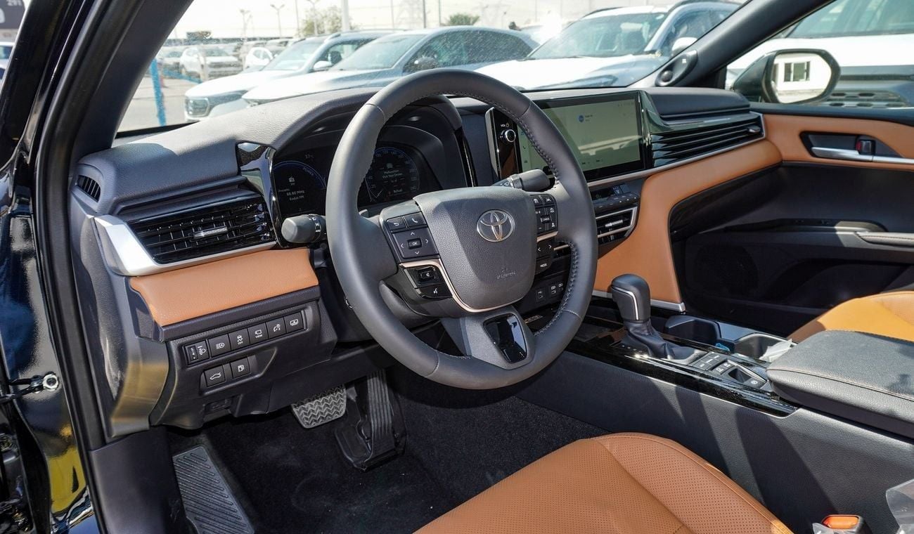 Toyota Camry Lumiere HEV