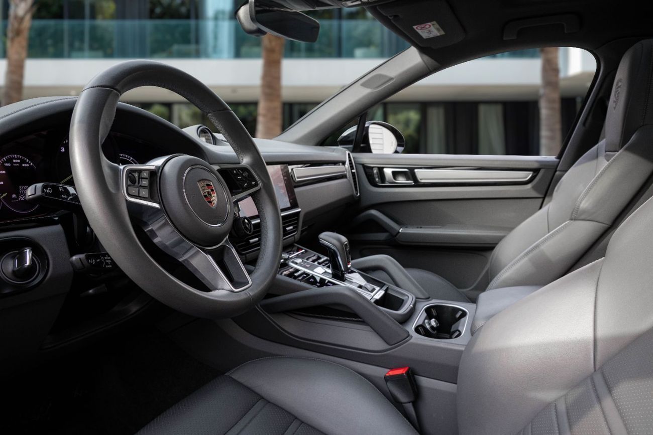 Porsche Cayenne Coupe E-Hybrid | 5,092 P.M | 0% Downpayment | Like New!