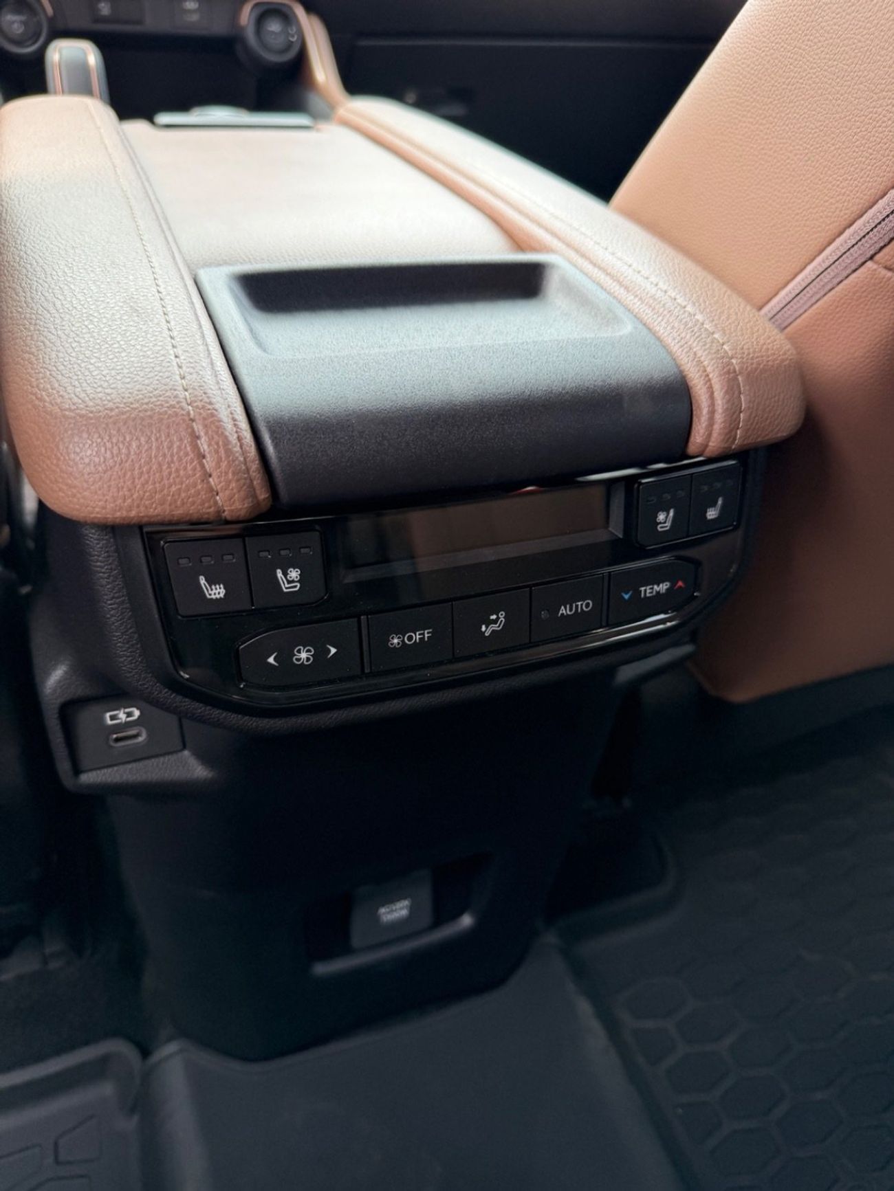 Toyota Grand Highlander Platinum Hybrid Max