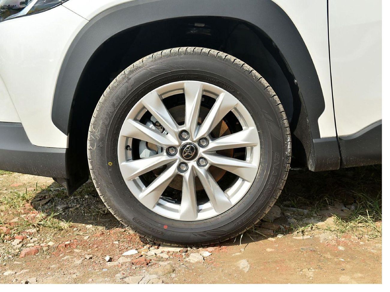 تويوتا كورولا كروس 2.0L HYBRID ELITE 2025