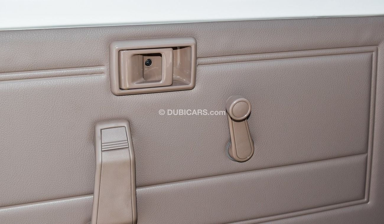 Toyota Land Cruiser 70