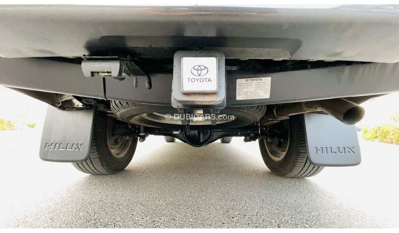 Toyota Hilux 2018 ROGUE 4X4 Diesel 2.8L | PREMIUM LEATHER ELECTRIC SEATS | PUSH START | BOOT COVER | GOOD CONDITI