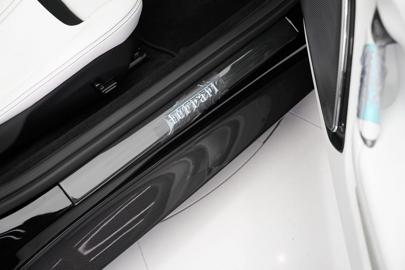 Ferrari Roma Ferrari Roma Spider