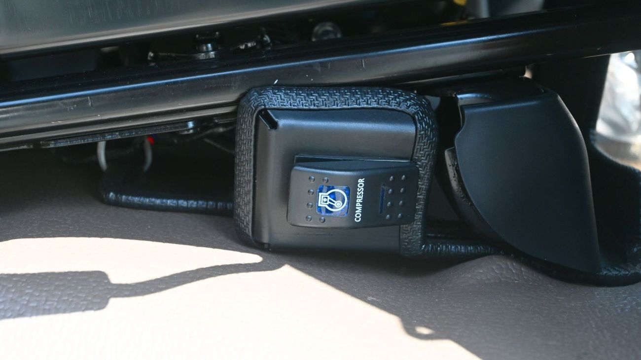 تويوتا لاند كروزر بيك آب Toyota Land Cruiser LC79 2024