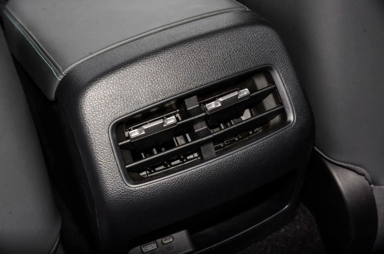 بي واي دي كين بلاس BYD Qin Plus Intelligent Driving Edition DM-i 55KM Leading Edition MY-2025(Export only)