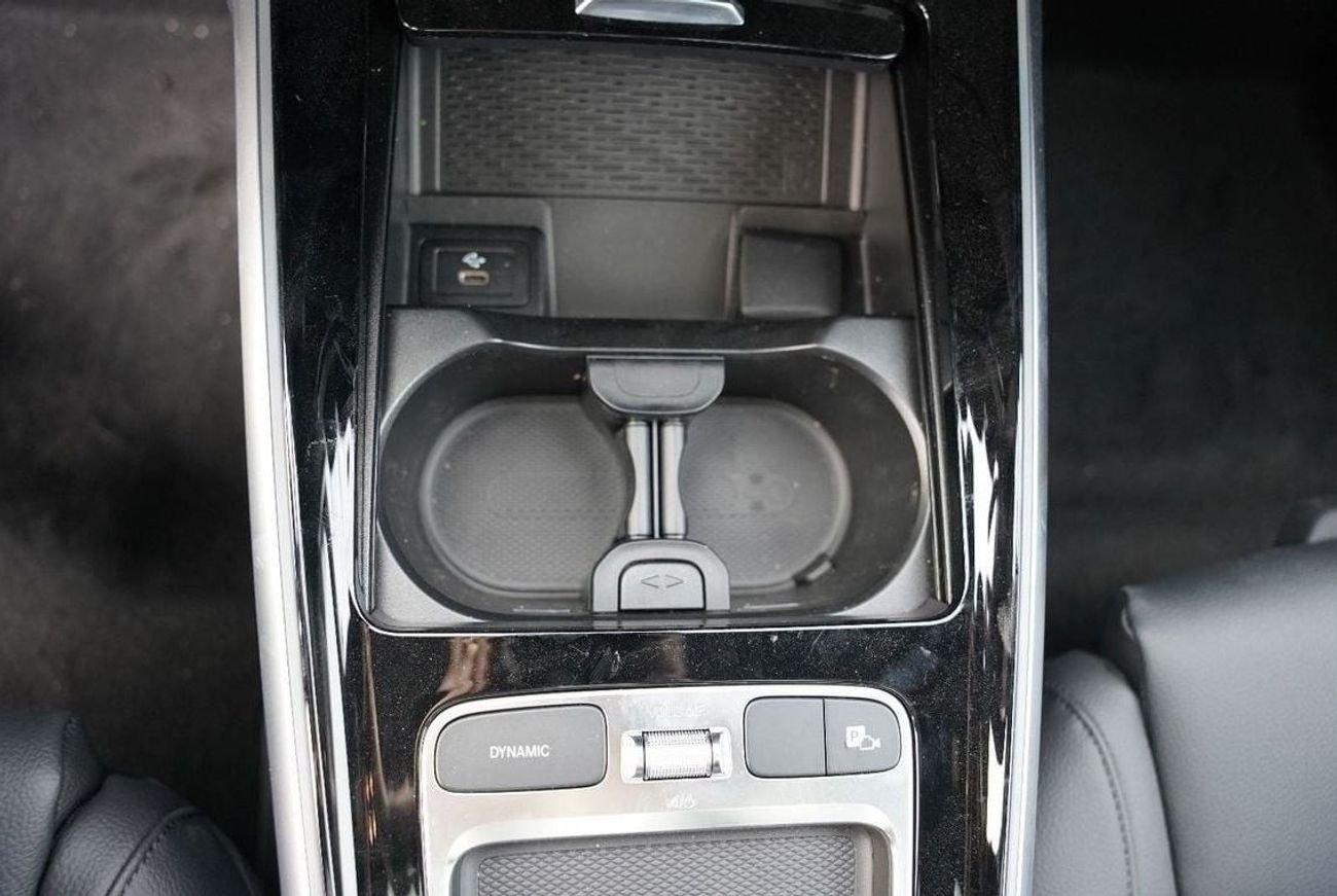 Mercedes-Benz EQB 260 2025 Mercedes-Benz EQB260 New Face left SUV FWD Black  0Km