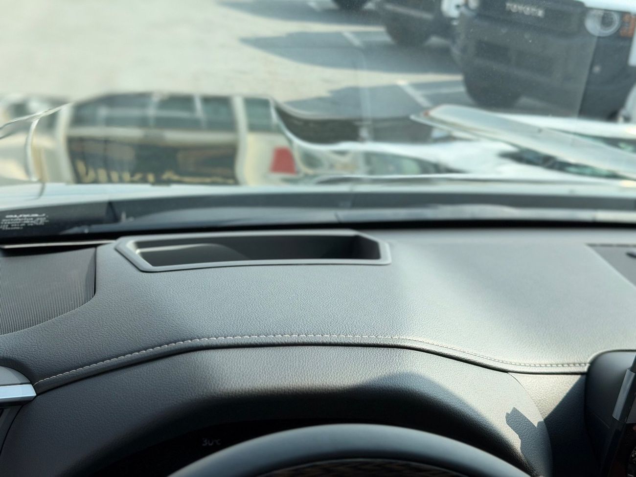 Lexus LX 600 LEXUS LX 600 || 7 Seater || 2025