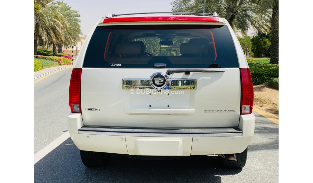 كاديلاك إسكالاد كاديلاك اسكاليد 2011 فل ابشن خليجي بحاله ممتازه بدون حوادث