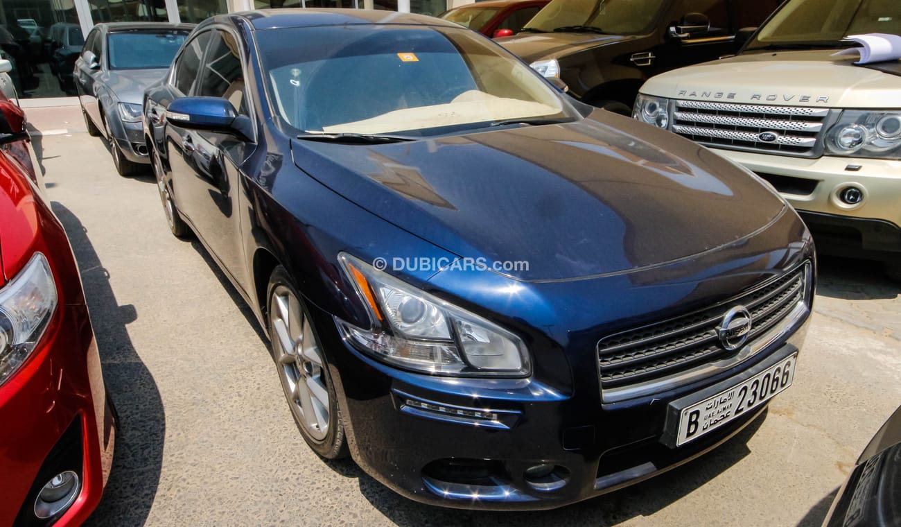 Nissan Maxima