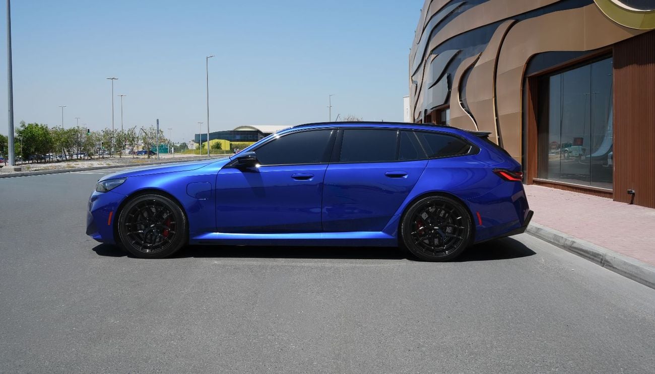 بي أم دبليو M5 Touring 4.4L | 717 hp | Perfect Condition