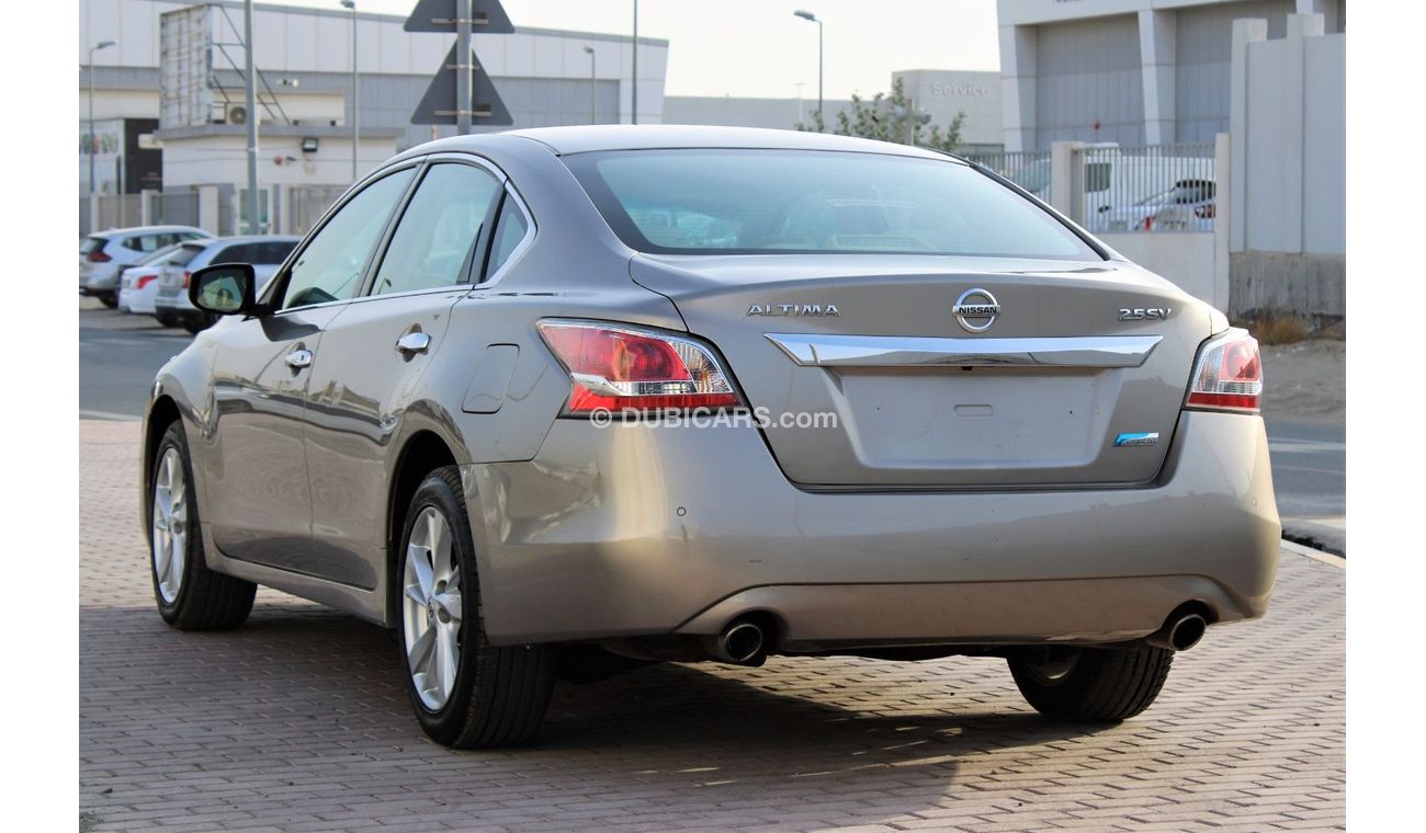 Nissan Altima Nissan Altima 2016 GCC in excellent condition without accidents, very clean from inside and outside