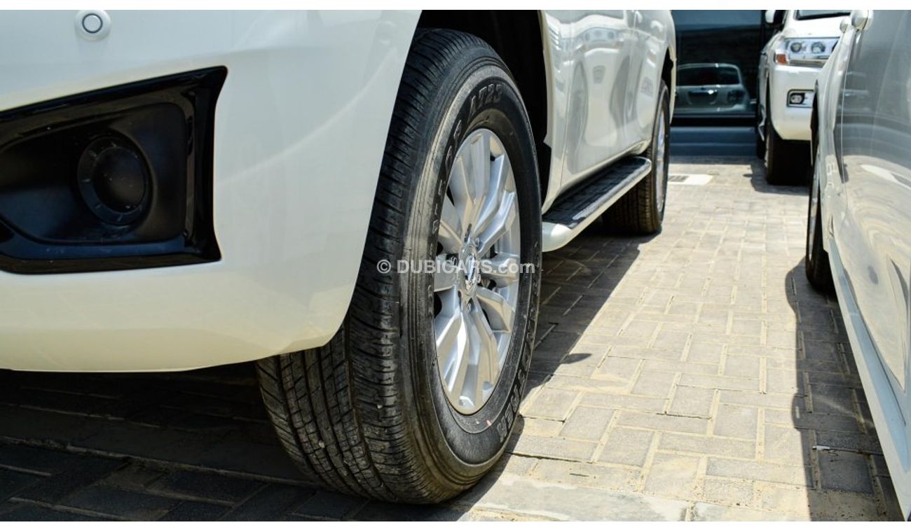 Nissan Patrol XE A/T 275HP V6 - 18″ wheels - black interior