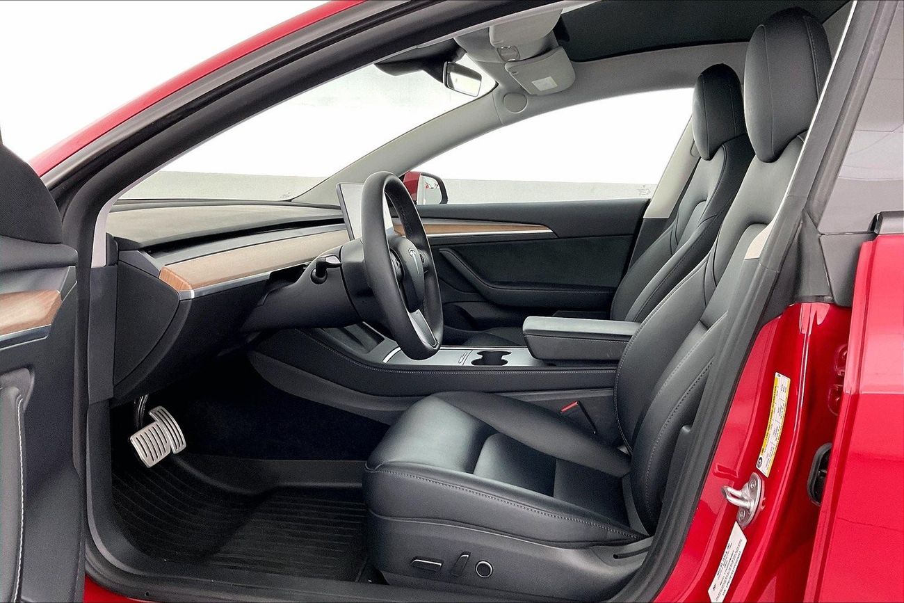 بورش تايكان 4S | عرض العيد الحصري | خالية من أضرار الفيضانات