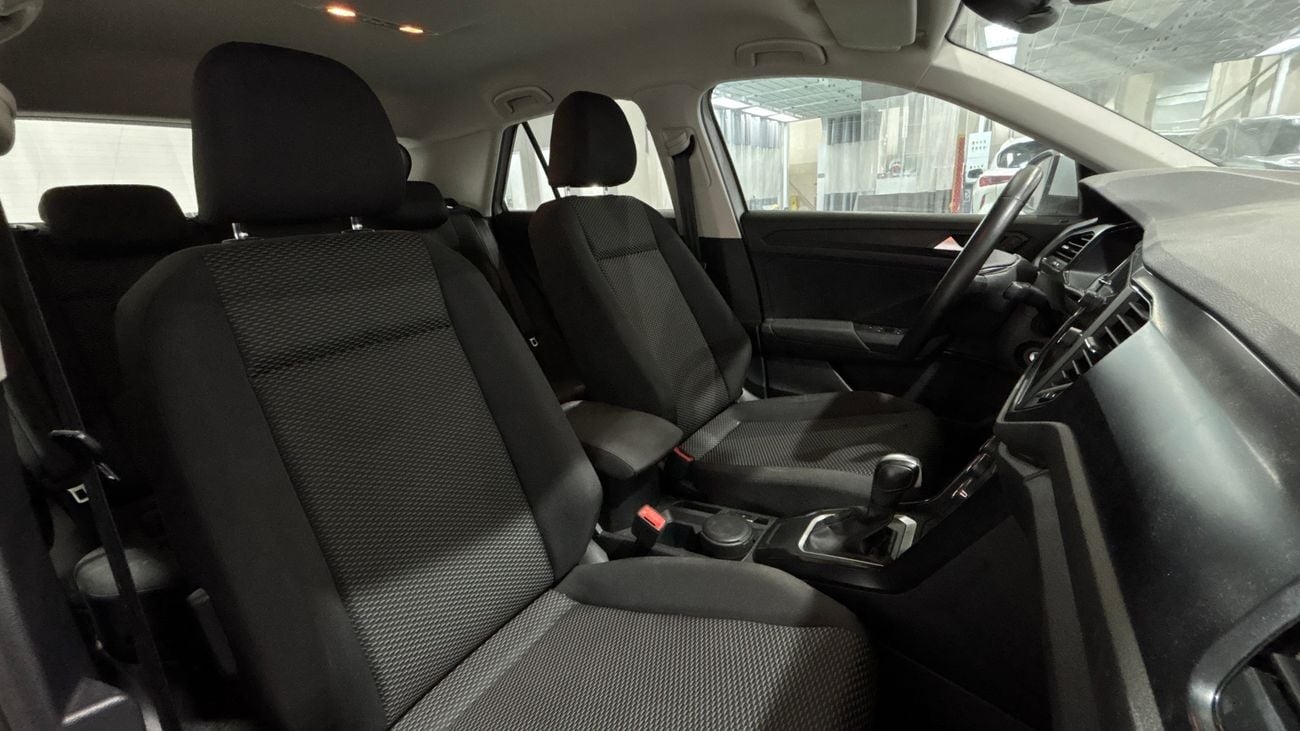 Volkswagen T-ROC 2022 LIFE | AED 815/Month | 0 DP | 30 Day Return | Warranty | Service History