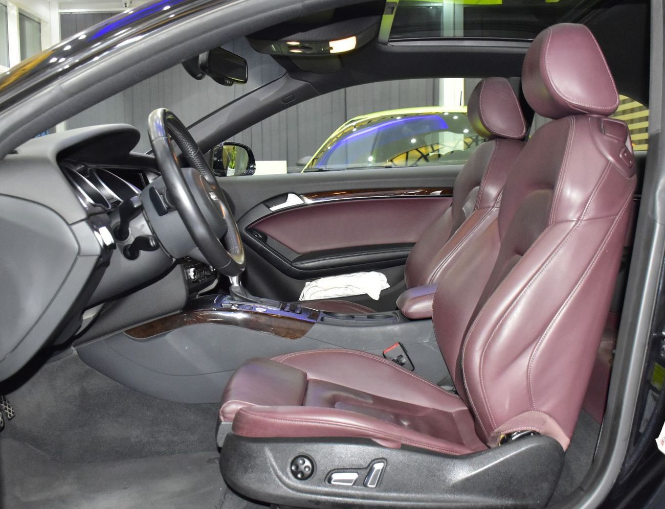 أودي A5 EXCELLENT DEAL for our Audi A5 40TFSi Quattro ( 2015 Model ) in Black Color GCC Specs