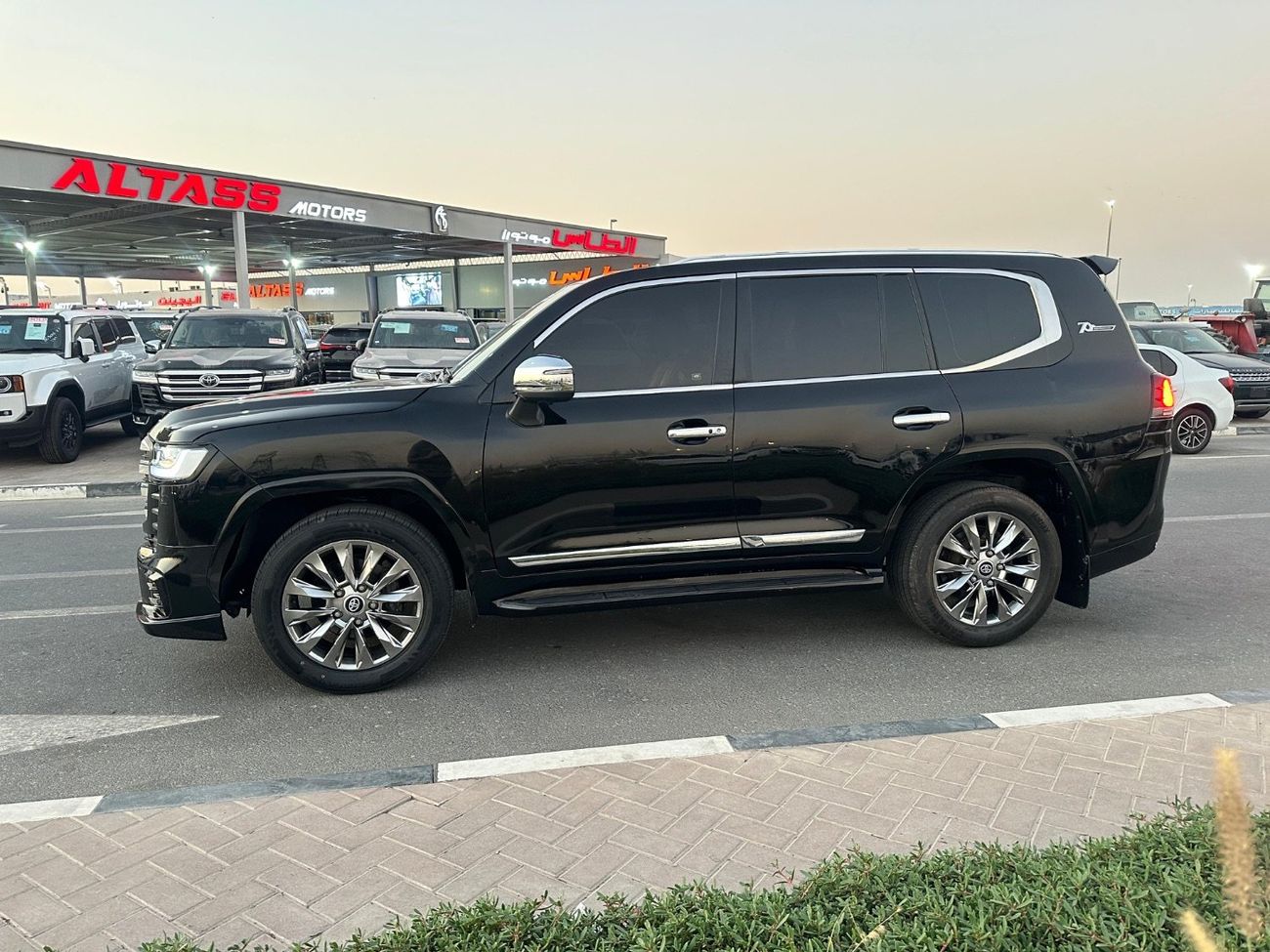 تويوتا لاند كروزر