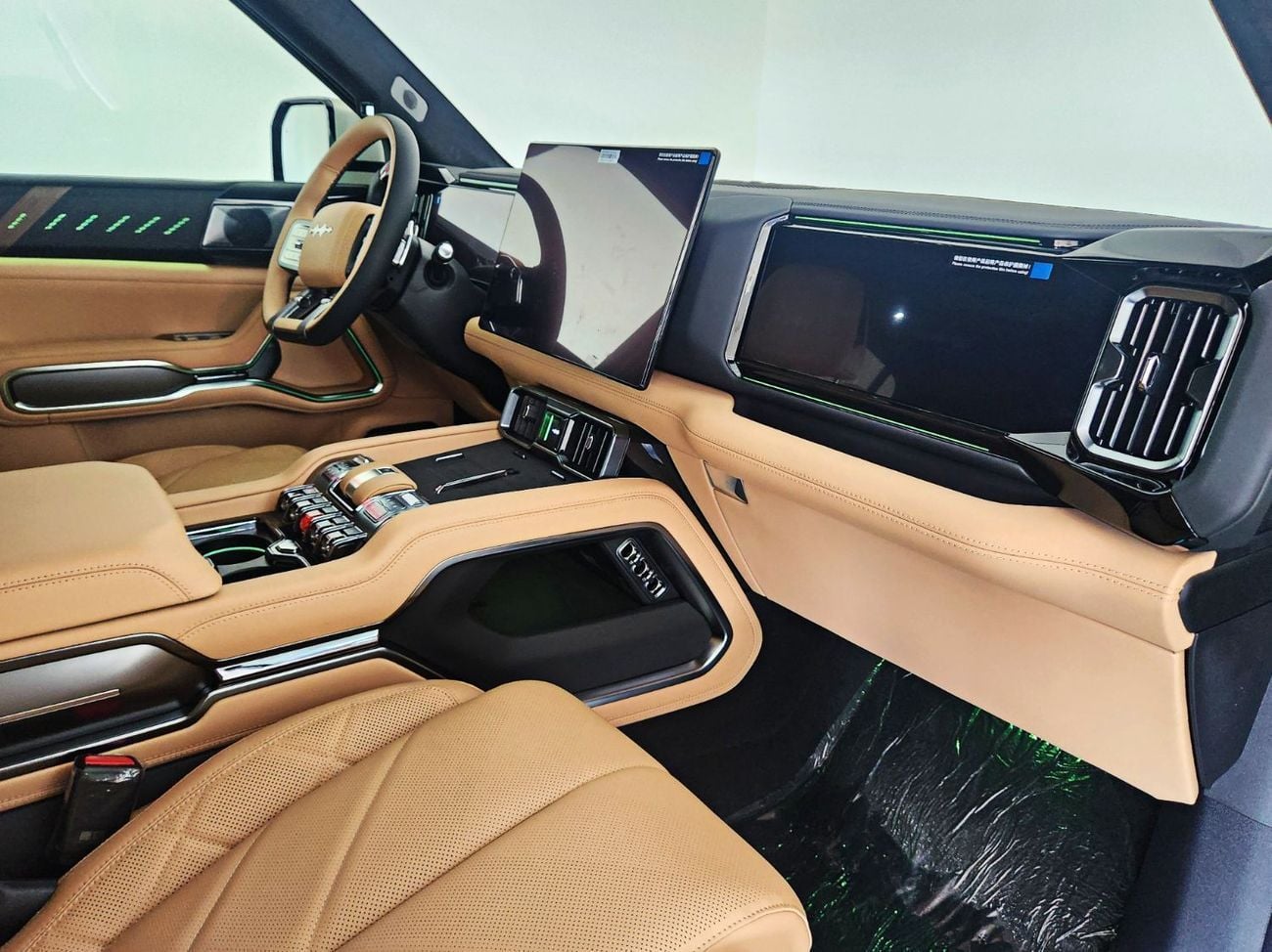 BYD Leopard 8 Smart and Brave Flagship Edition (7 Seats)